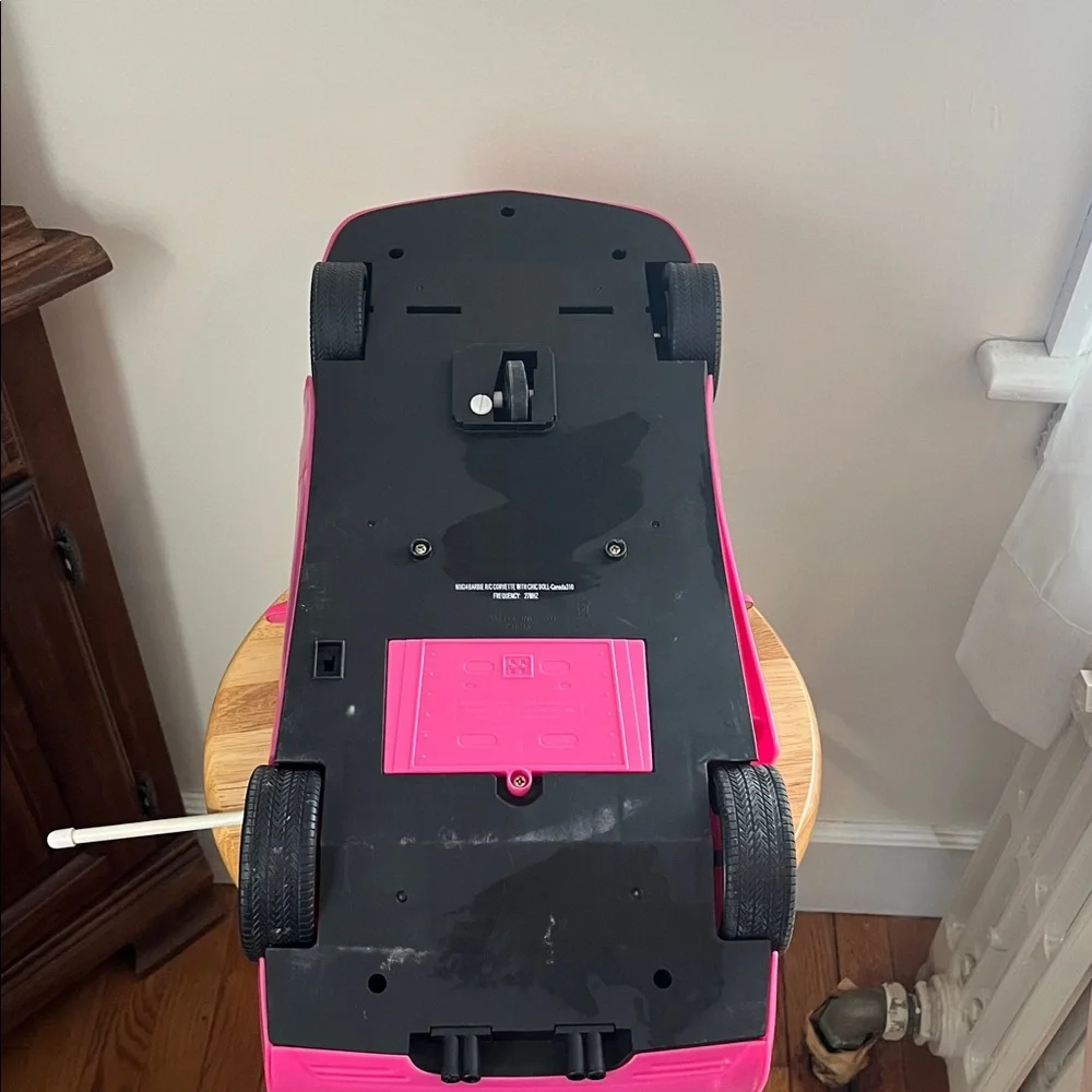 Barbie RC Corvette Car Convertible 2001 Pink Mattel‎ NO834 Nostalgia Toy Doll